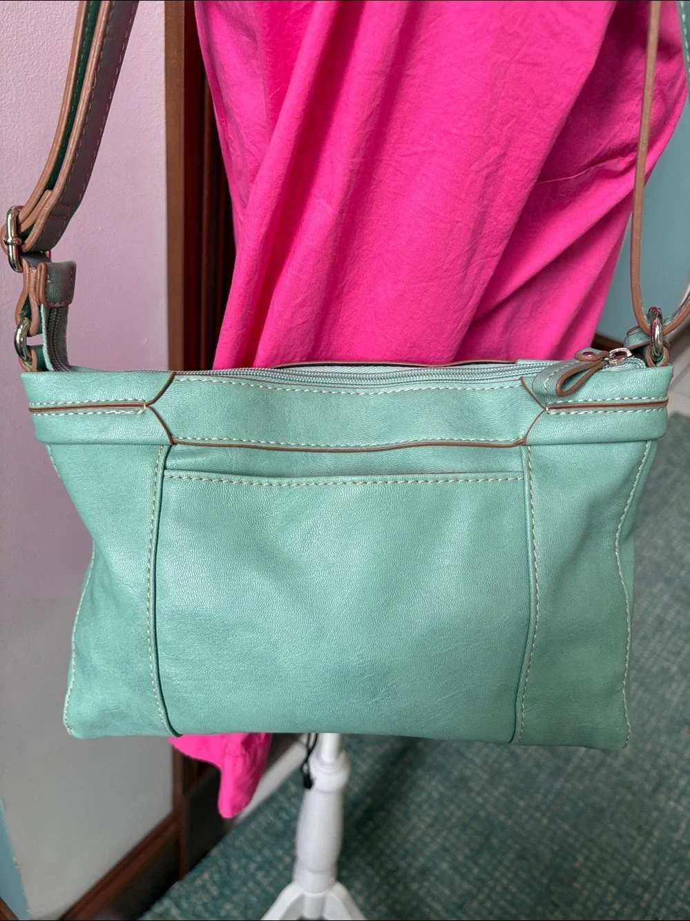 Relic shoulder bag